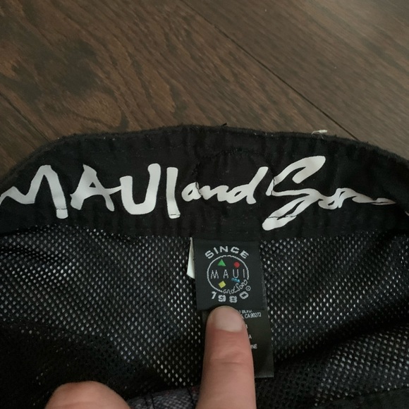 Boys Maui&Sons Swim Trunks - Picture 8 of 9